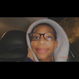 Meet your Posher, Tyrena